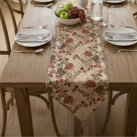 long table runner on table 