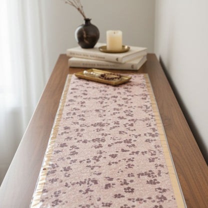 Short Pink table runner 