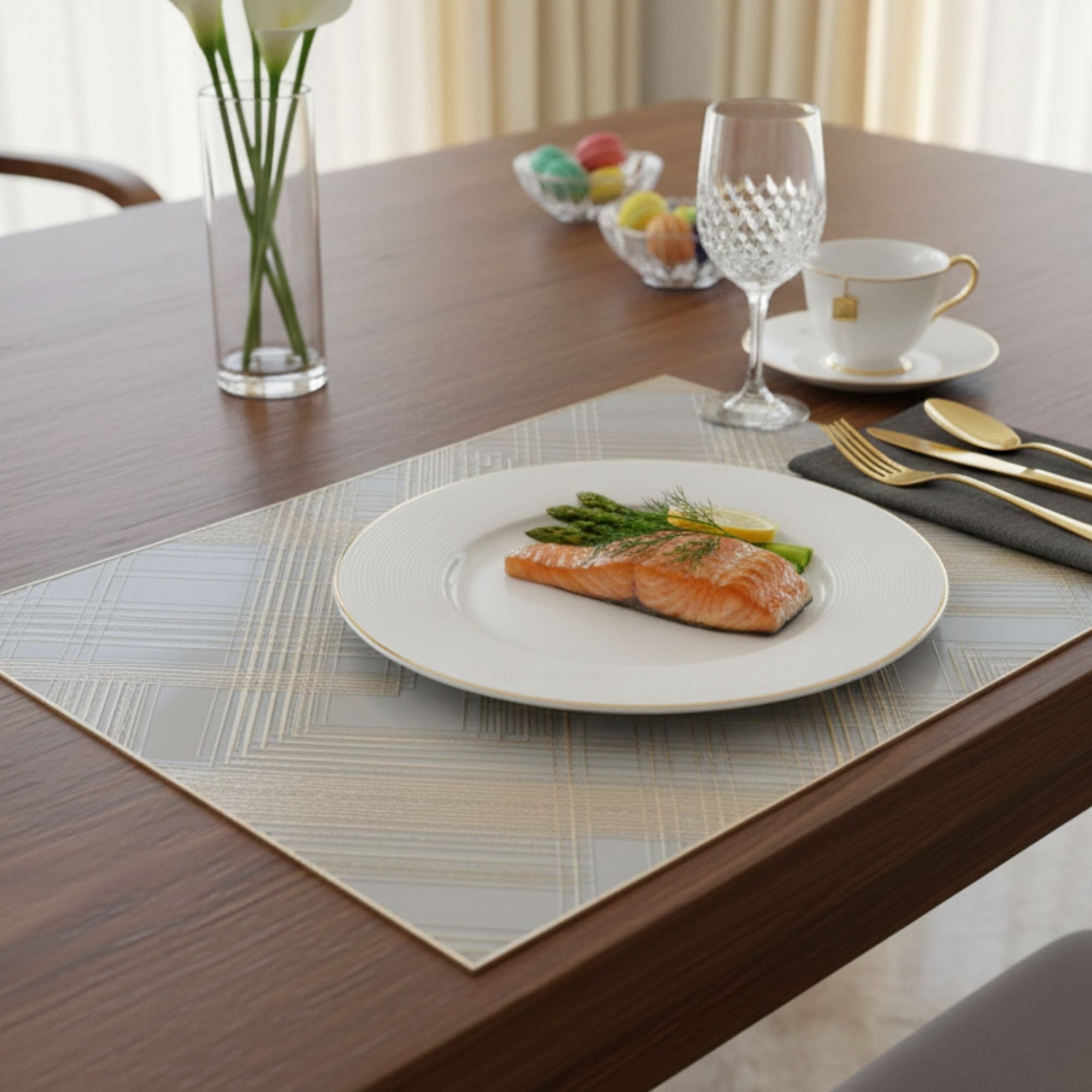Gold & White Table Mats – Set of 6 – Supper and Scene