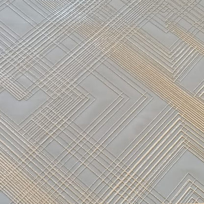 gold white plastic table mat 